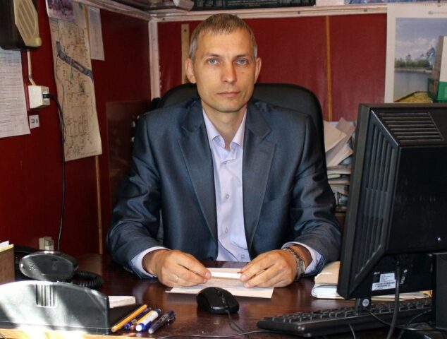 Сергей Школьников: Наша страна сбрасывает с себя влияние Запада Сергей Школьников: Наша страна сбрасывает с себя влияние Запада