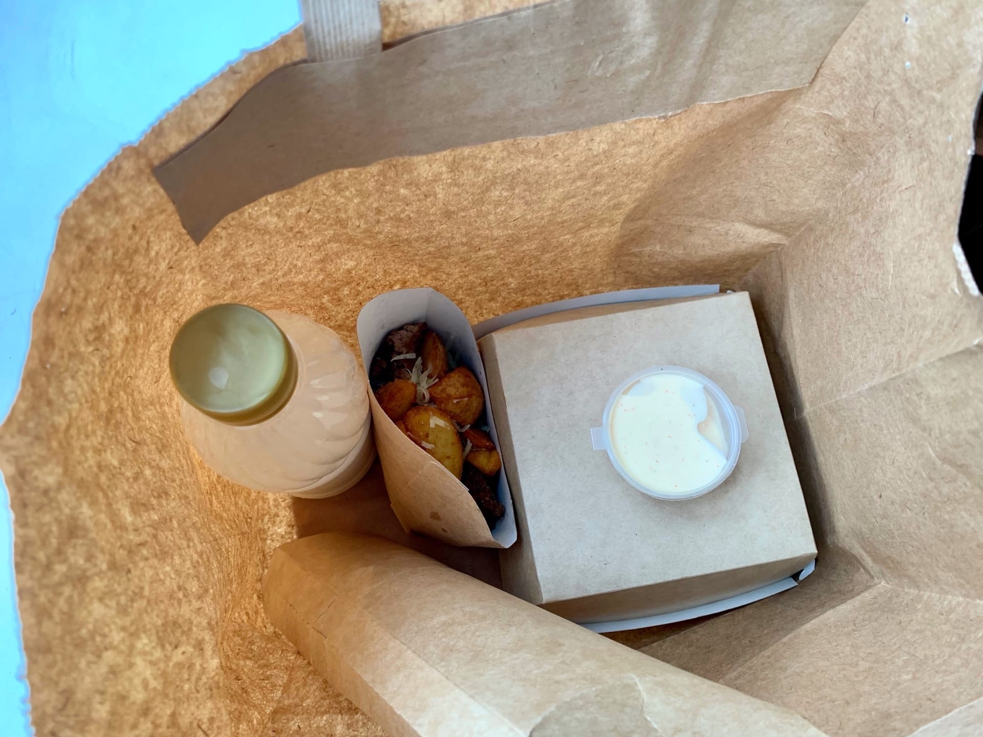 Поели за вас: почему так сухо и что скрывалось за кокосовым лимонадом