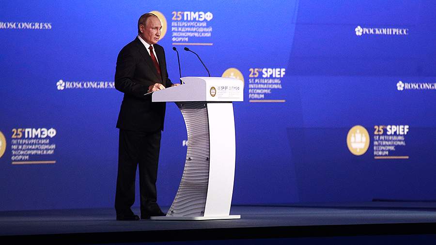 Владимир Путин поручил Правительству принять кардинальные меры по поддержке семей с детьми Владимир Путин поручил Правительству принять кардинальные меры по поддержке семей с детьми
