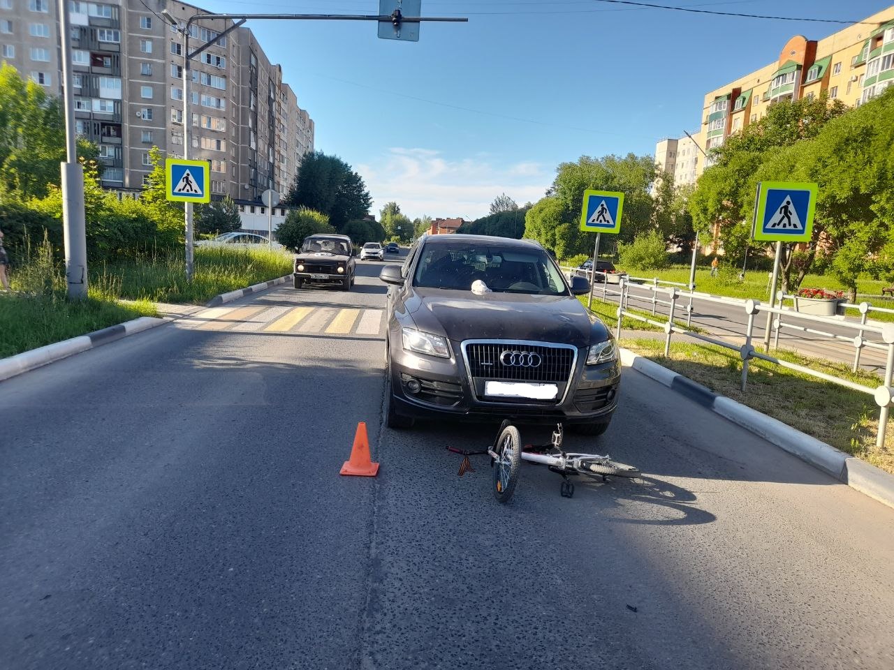 В Удомле иномарка сбила 7-летнего велосипедиста