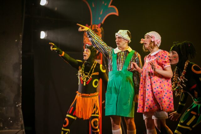 Тверской ТЮЗ приглашает на спектакль “Чуковский и все-все-все” Тверской ТЮЗ приглашает на спектакль “Чуковский и все-все-все”