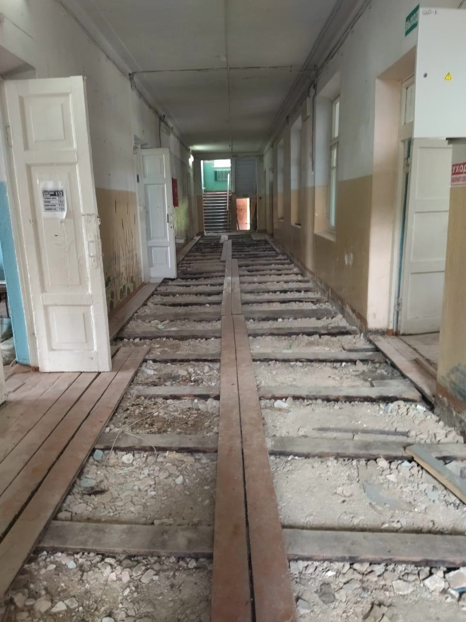 В городе Бологое Тверской области отремонтируют школу