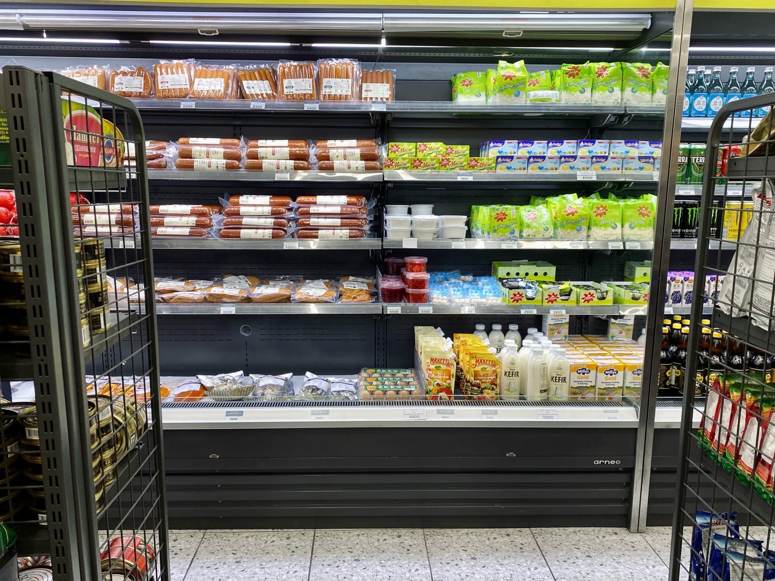 О квасе и колбасе: какие привычные русскому человеку продукты можно купить в Сеуле