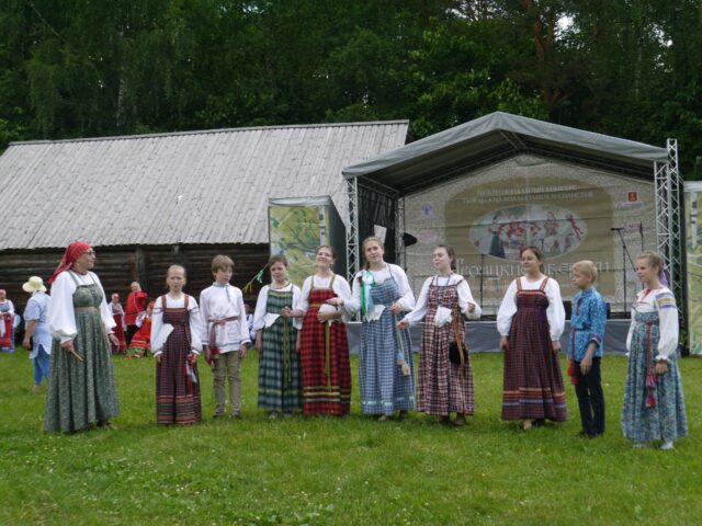 В Тверской области выступят народные коллективы со всей России В Тверской области выступят народные коллективы со всей России