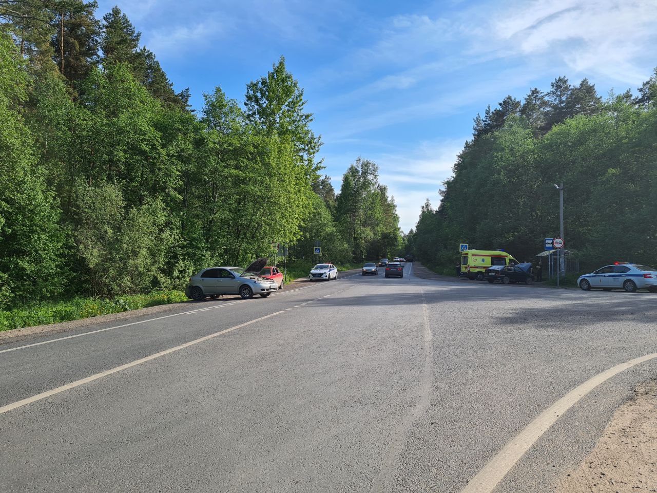 Два человека получили травмы в ДТП на Сахаровском шоссе Два человека получили травмы в ДТП на Сахаровском шоссе