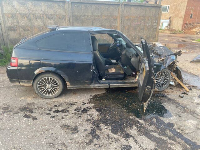 В Тверской области легковушка протаранила Зил