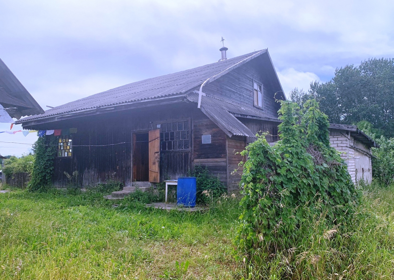 В Тверской области рецидивист проник в чужой дом и украл металлические провода