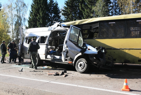 В Твери осудят организаторов перевозки, которая закончилась ДТП и гибелью 13 человек