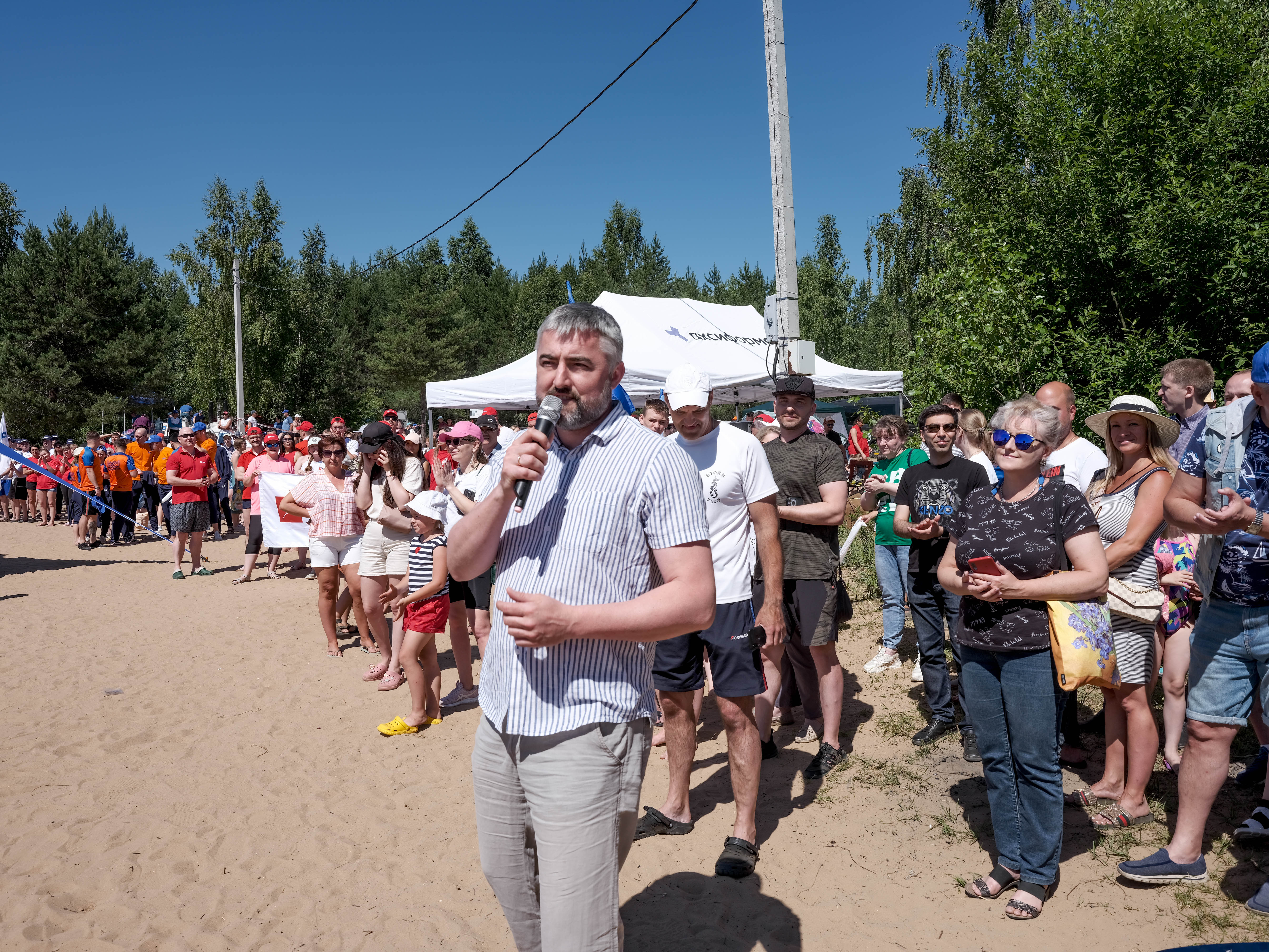 Под Тверью прошли соревнования по гребле на лодках класса «Дракон»