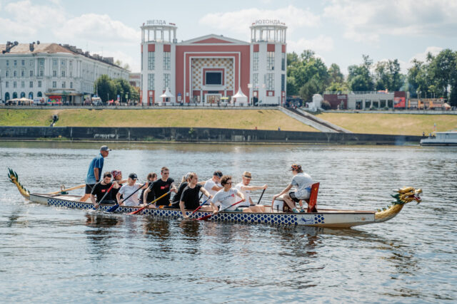 Вызов тверского дракона: команда РИА Верхневолжье приняла участие в соревнованиях по гребле