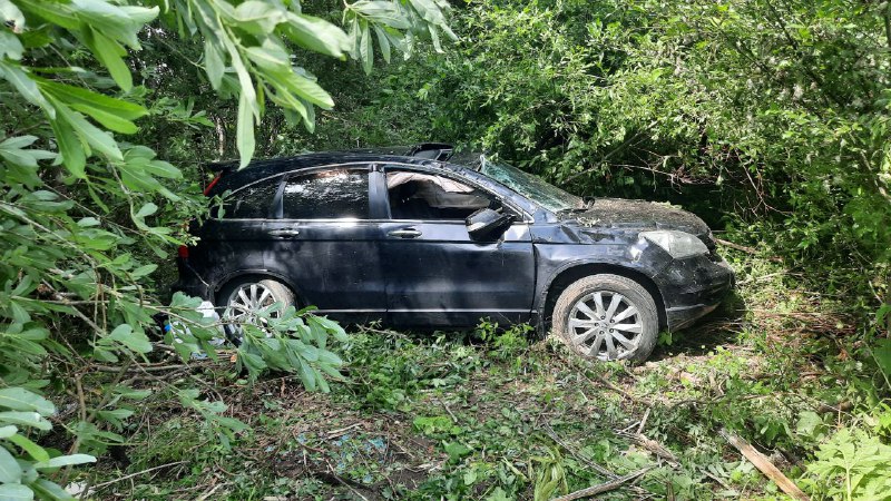 В Тверской области иномарка сломалась и оказалась в кювете В Тверской области иномарка сломалась и оказалась в кювете