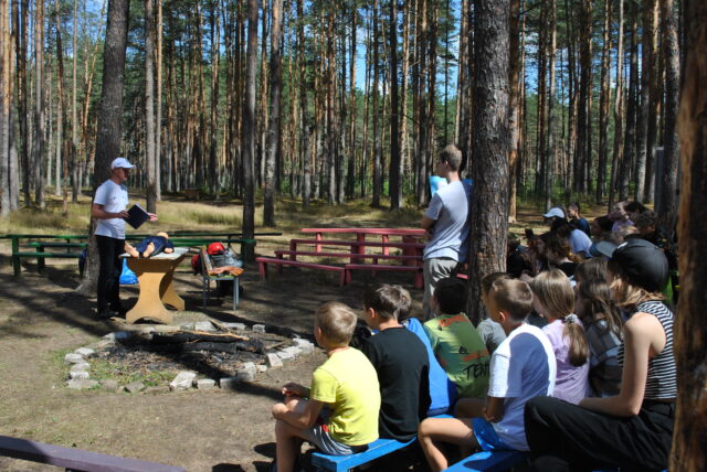 Сотрудники Тверьэнерго и МЧС организовали «День безопасности» в детском лагере