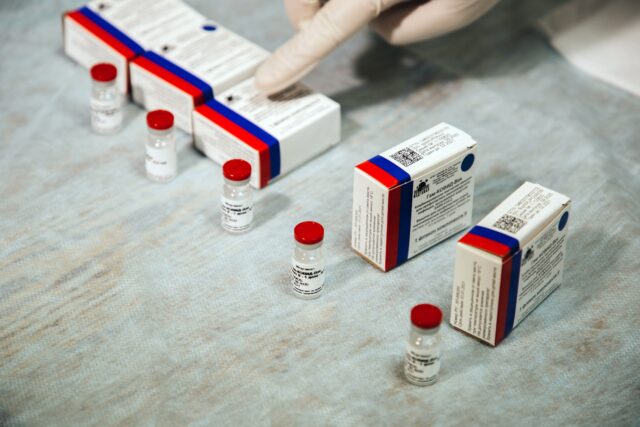 Прививку от коронавируса в Тверской области сделали 720 923 жителя С наступлением осенне-зимнего сезона значимость вакцинации многократно возросла