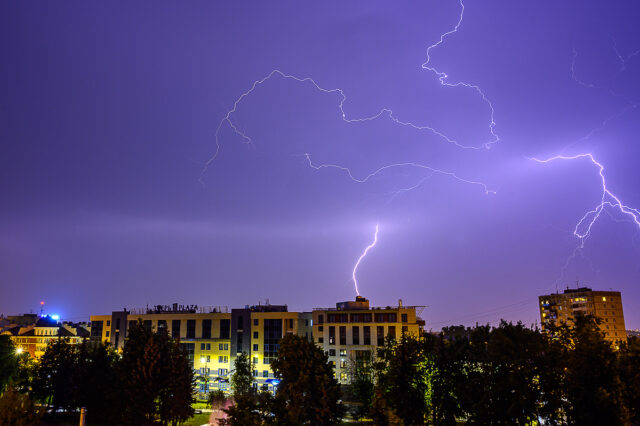 28 июля в Тверской области ожидается дождь с грозой Во вторник в Тверскую область придет гроза