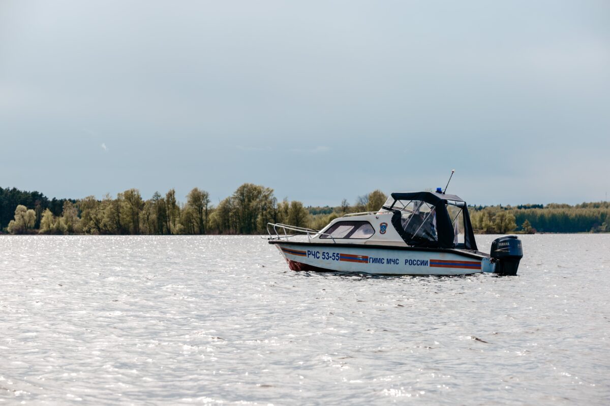 В Тверской области в реке обнаружили тело мужчины В Тверской области в реке обнаружили тело мужчины