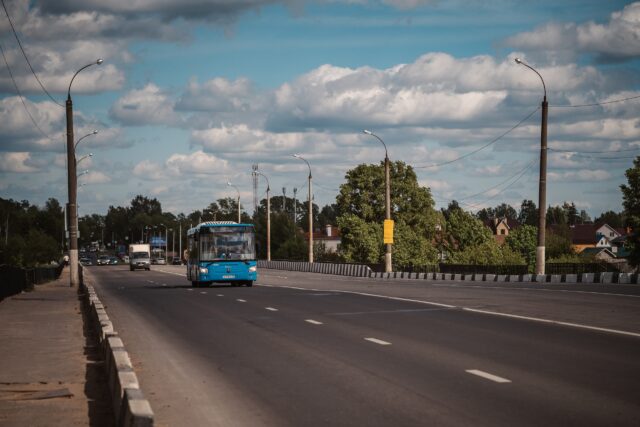В Твери перенесут две остановки общественного транспорта