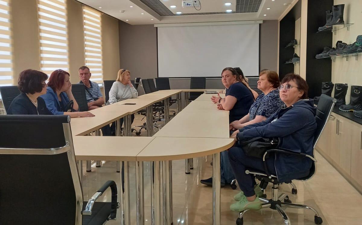 В Конаково будет создано около ста новых рабочих мест на обувной фабрике В Конаково будет создано около ста новых рабочих мест на обувной фабрике