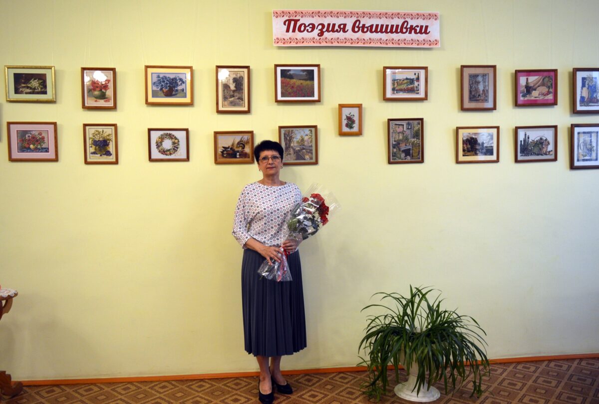 Жители Торопца прикоснулись к «Поэзии вышивки» Жители Торопца прикоснулись к «Поэзии вышивки»