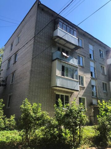 В Твери из окна выпал четырехлетний ребенок