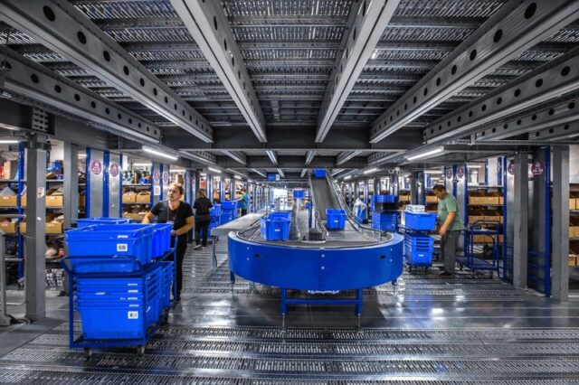 Мечты о камине сбываются с ozon.ru