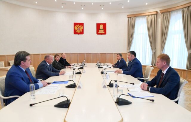 Губернатор Игорь Руденя и Президент Торгово-промышленной палаты РФ Сергей Катырин обсудили перспективы сотрудничества Губернатор Игорь Руденя и Президент Торгово-промышленной палаты РФ Сергей Катырин обсудили перспективы сотрудничества