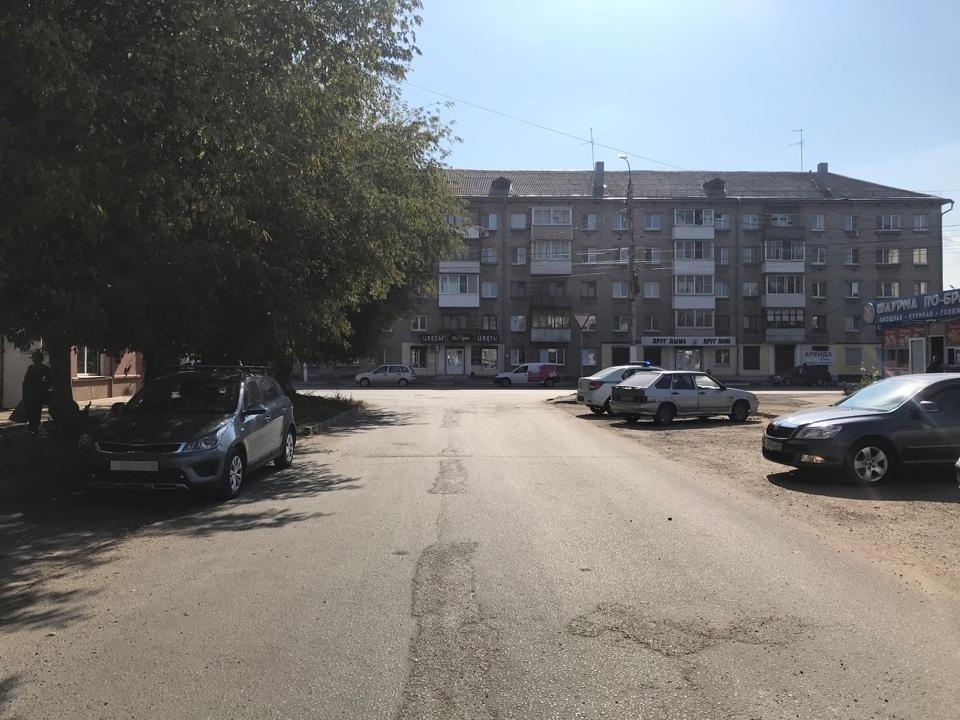 В Твери иномарка сбила пешехода В Твери иномарка сбила пешехода