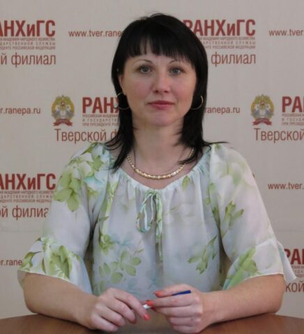 Нелли Орлова: украинские власти проводят курс на дерусификацию Нелли Орлова: украинские власти проводят курс на дерусификацию