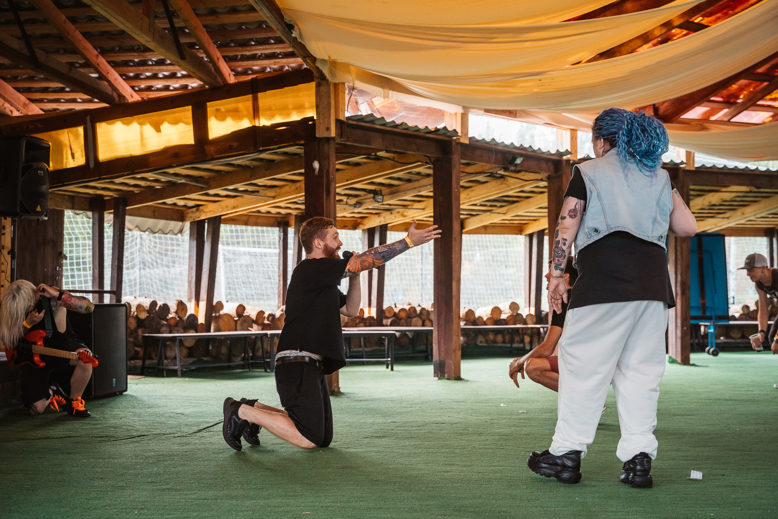 Звездные разборки. Зачем в Тверскую область приехали рок-музыканты со всей страны