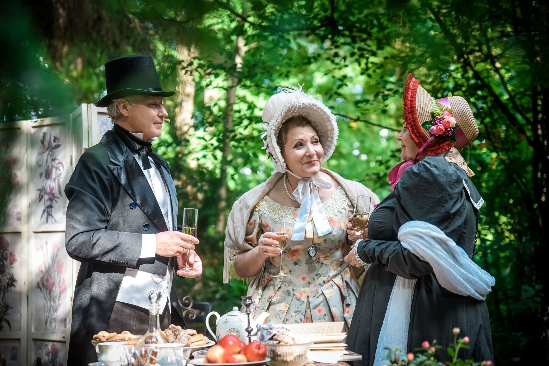 В тверском Ботаническом саду состоялось открытие восстановленной ротонды