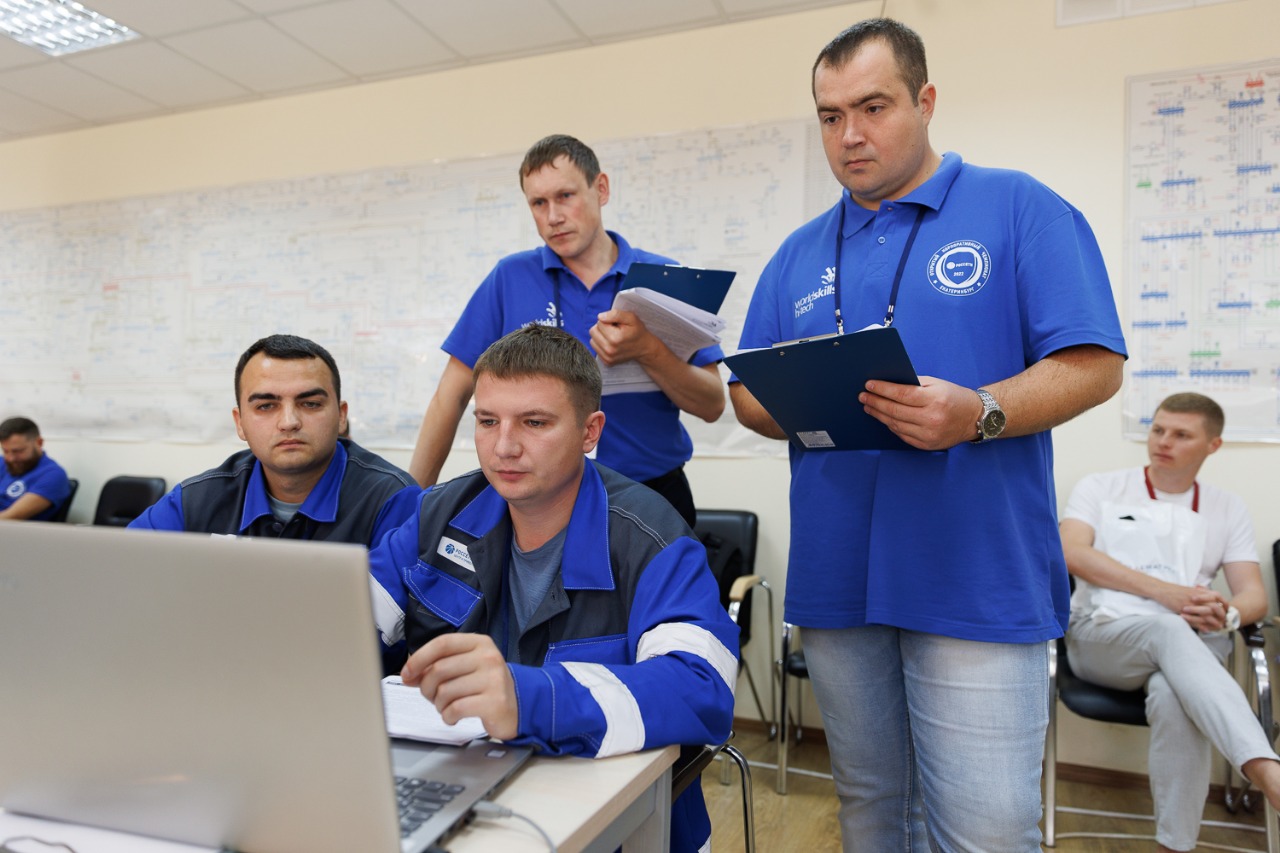 Представители «Россети Центр» вошли в тройку лидеров в корпоративном чемпионате «Молодые профессионалы»