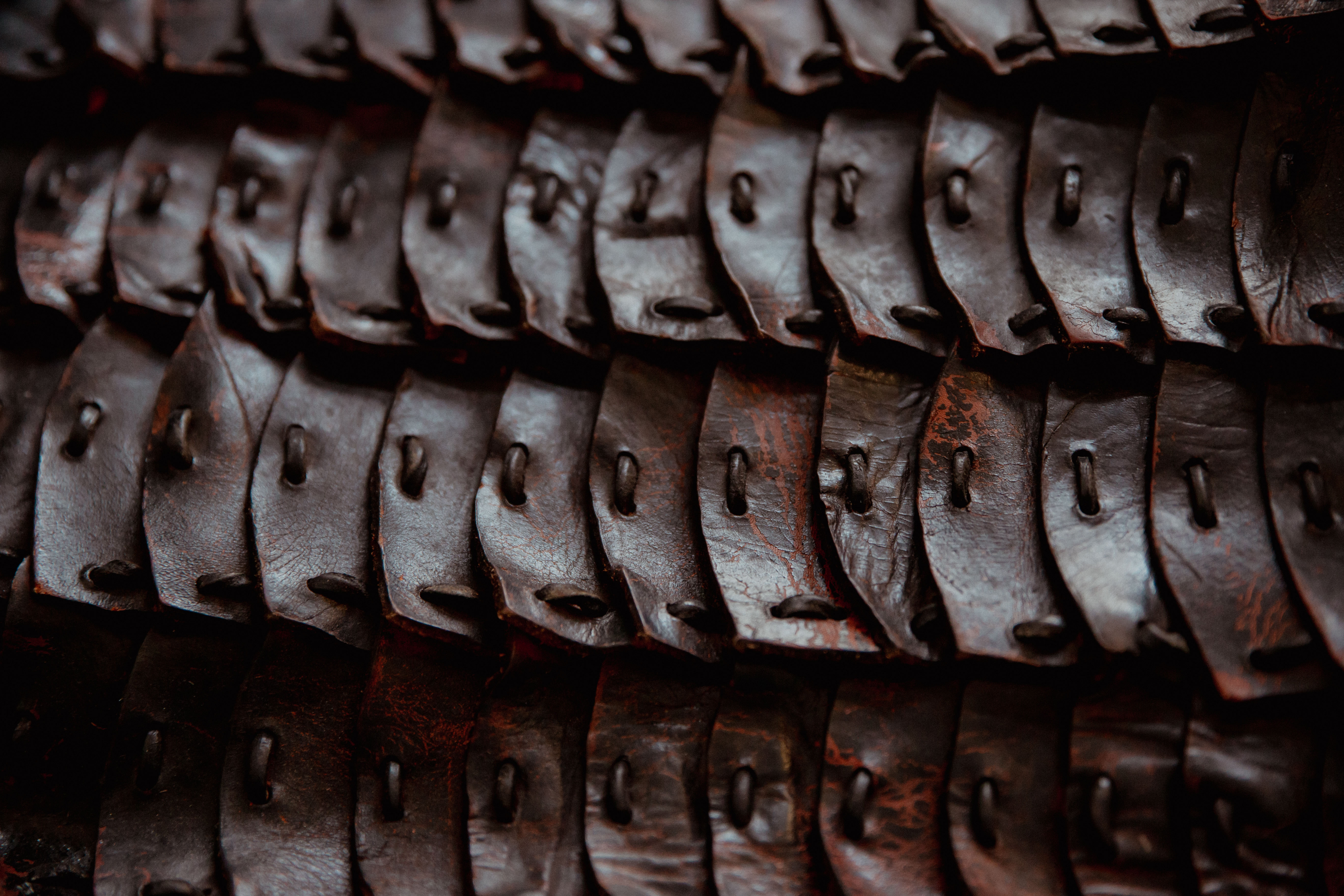 Изучать историю руками: Как в новом музее в Твери сочетаются древние костюмы и очки виртуальной реальности