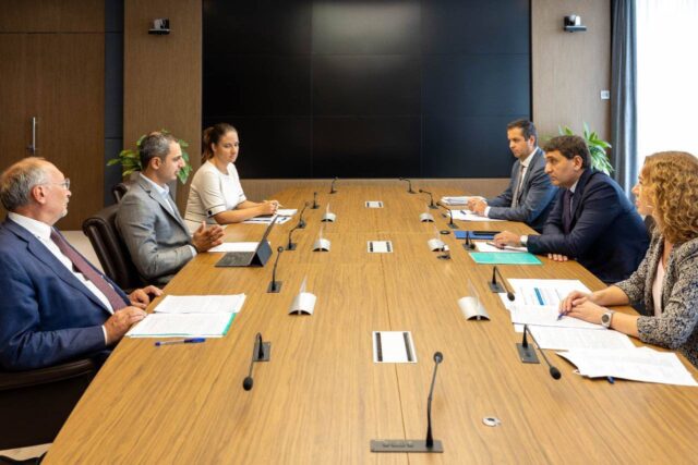 Главы ПАО «Россети» и АО «Корпорация «МСП» обсудили расширение сотрудничества электросетевого комплекса с малым и средним бизнесом