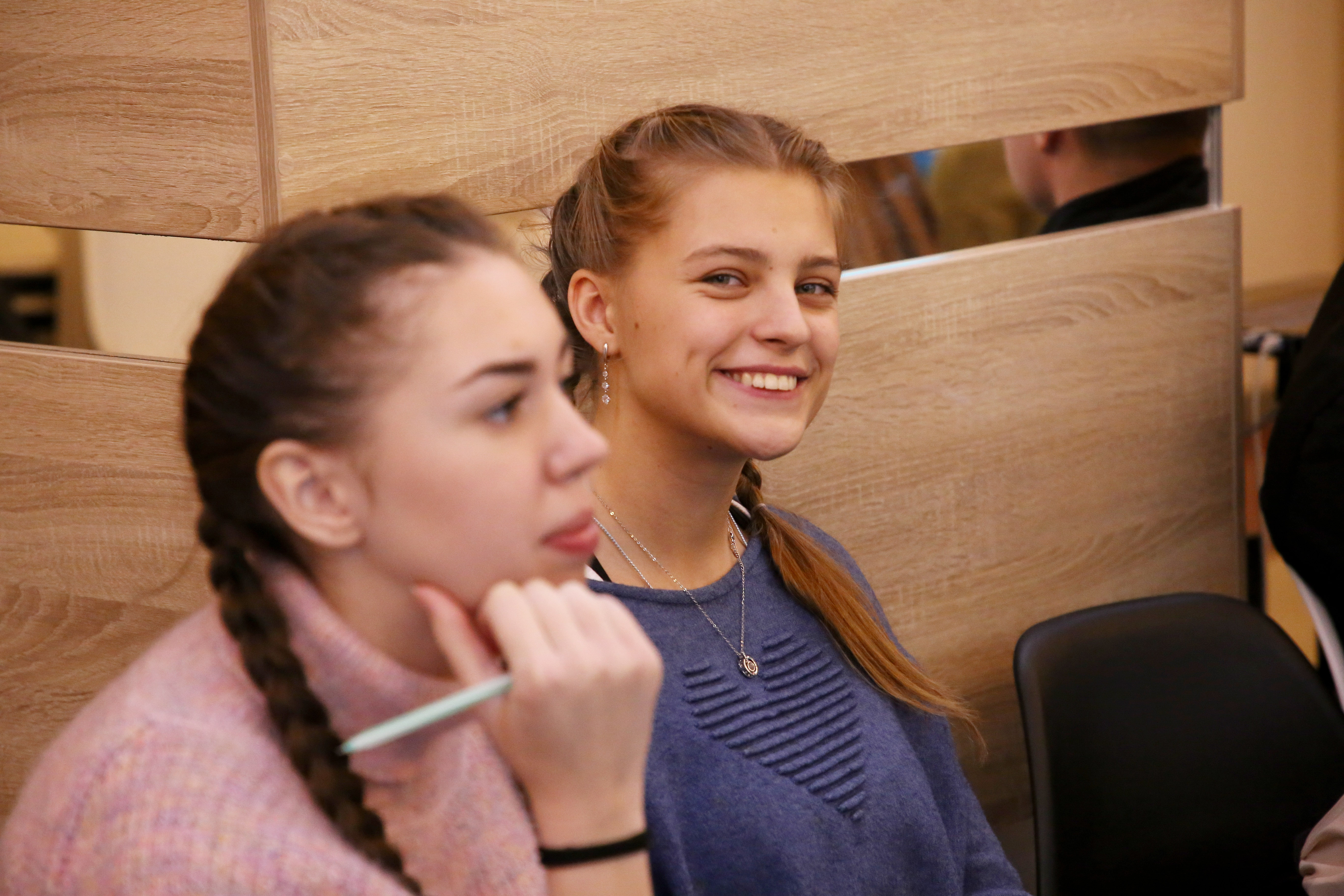 В Международный День молодежи в Тверской области проводят стратегическую сессию по молодежной политике