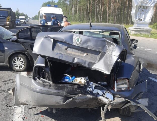 В Тверской области пожилой водитель спровоцировал аварию В Тверской области пожилой водитель спровоцировал аварию