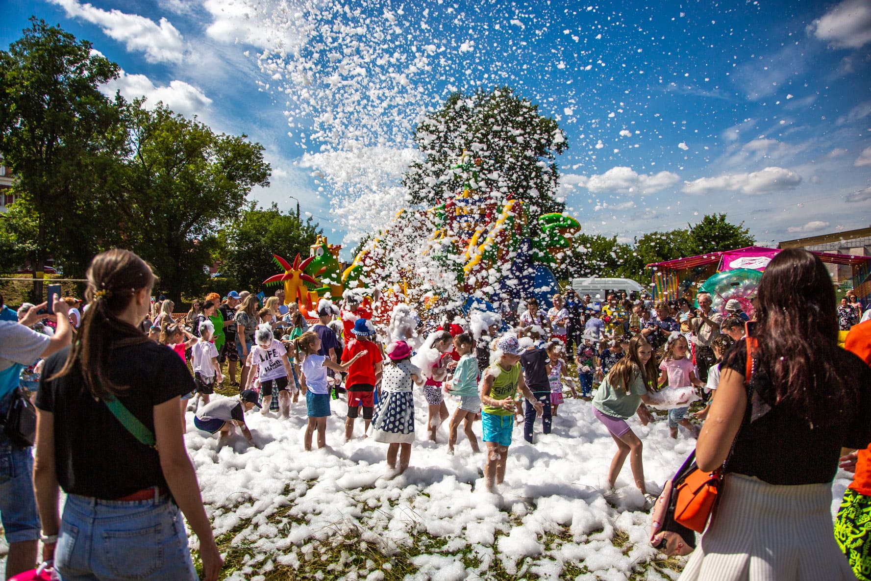 В Твери отметили 92-ю годовщину со дня основания Воздушно-десантных войск России В Твери отметили 92-ю годовщину со дня основания Воздушно-десантных войск России