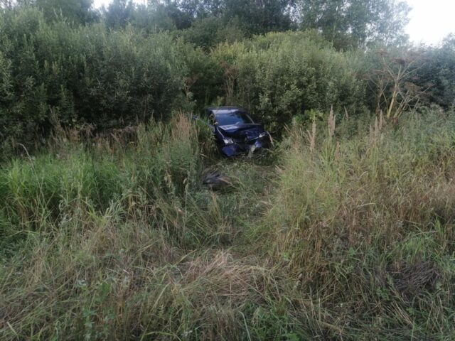 В Тверской области Кадилак протаранил встречный автомобиль