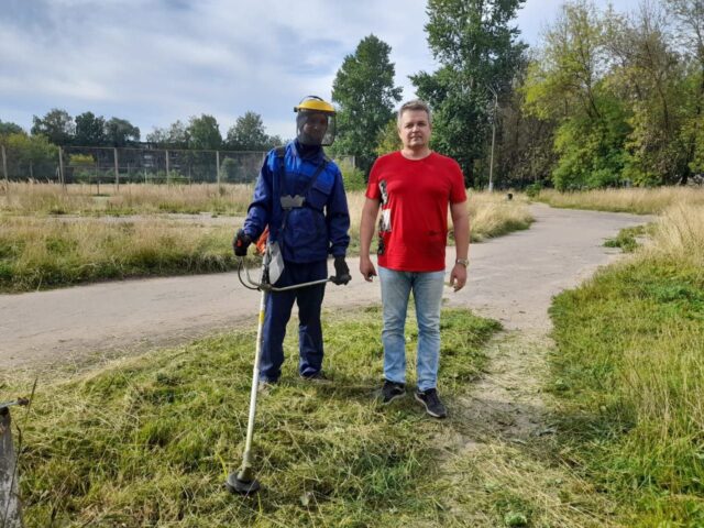 В Твери общественник Андрей Архипов инициировал работы по благоустройству на стадионе в «Южном»
