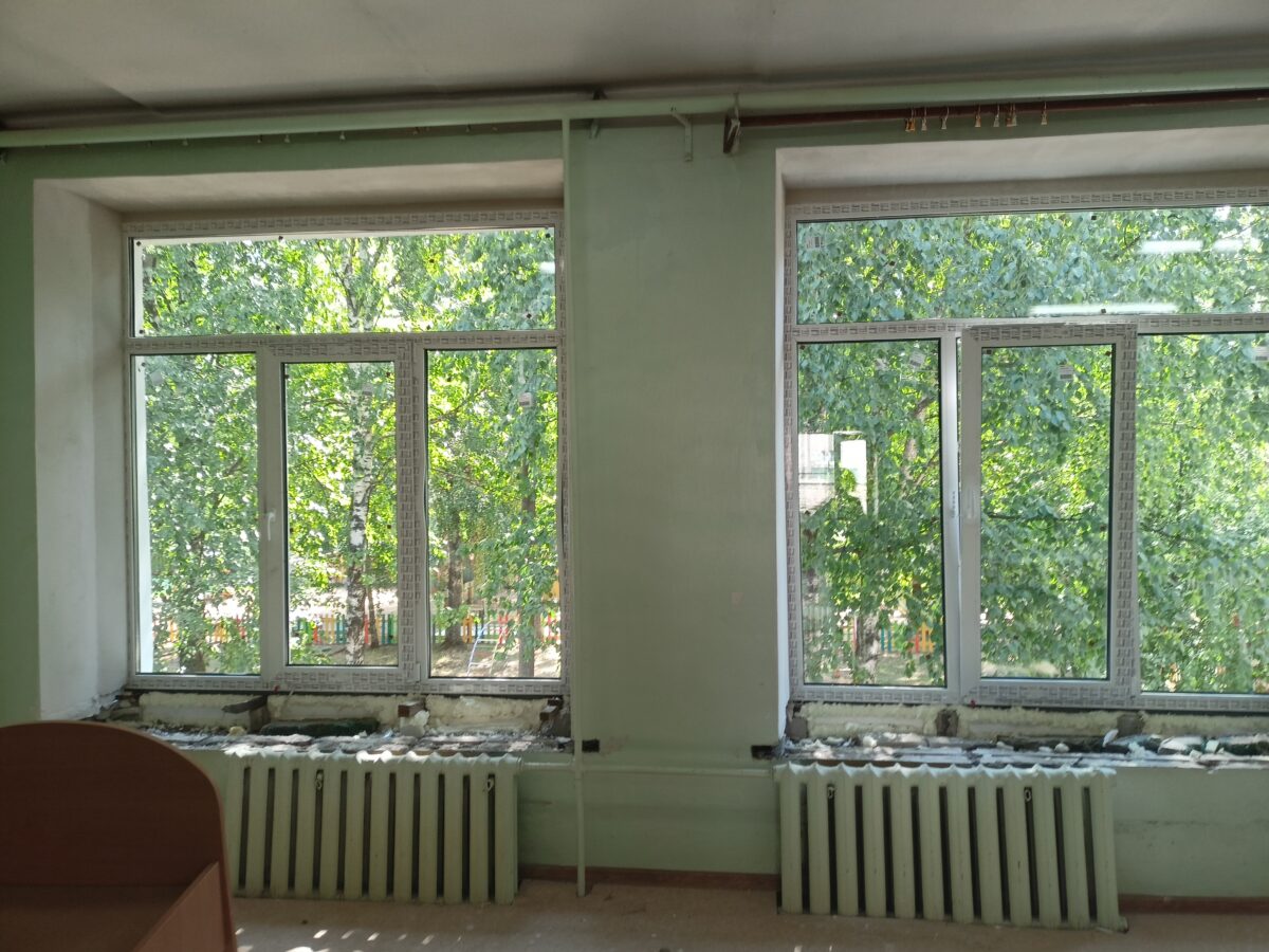 В Торопце меняют окна в детском саду