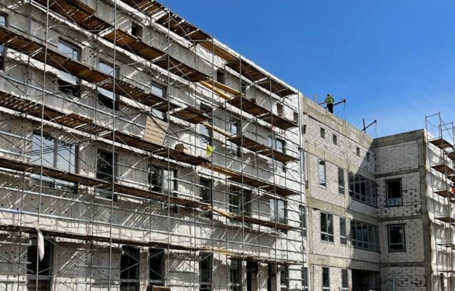 В Кимрах продолжается строительство детских поликлиник В Кимрах продолжается строительство детских поликлиник