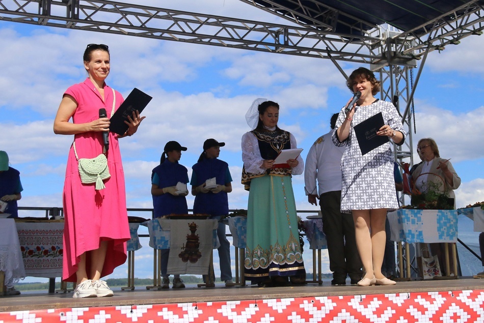 Семь рыб — одно блюдо: Чем удивил фестиваль «Селигерский рыбник» Семь рыб — одно блюдо: Чем удивил фестиваль «Селигерский рыбник»