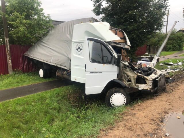 Подробности ночного ДТП в Бологовском районе - водитель Газели погиб Подробности ночного ДТП в Бологовском районе - водитель Газели погиб