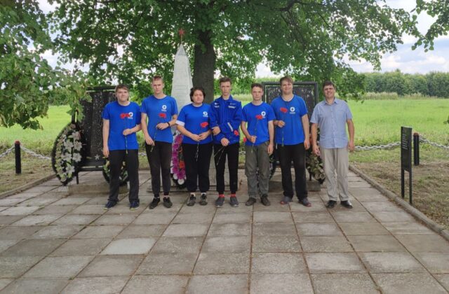 Студенческие энергетические отряды Тверьэнерго благоустраивают воинские захоронения Тверской области