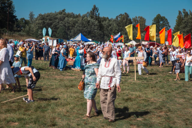 В Тверской области проходит традиционный фестиваль карельского пирога «Калитка» В Тверской области проходит традиционный фестиваль карельского пирога «Калитка»