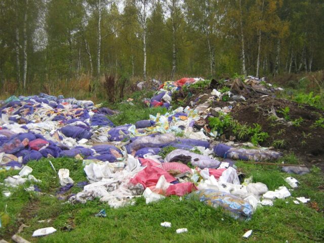 В Кимрском районе ликвидировали свалку на землях сельскохозяйственного назначения