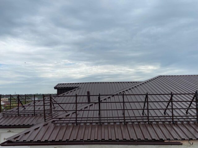 В бологовской школе завершили капитальный ремонт кровли В бологовской школе завершили капитальный ремонт кровли