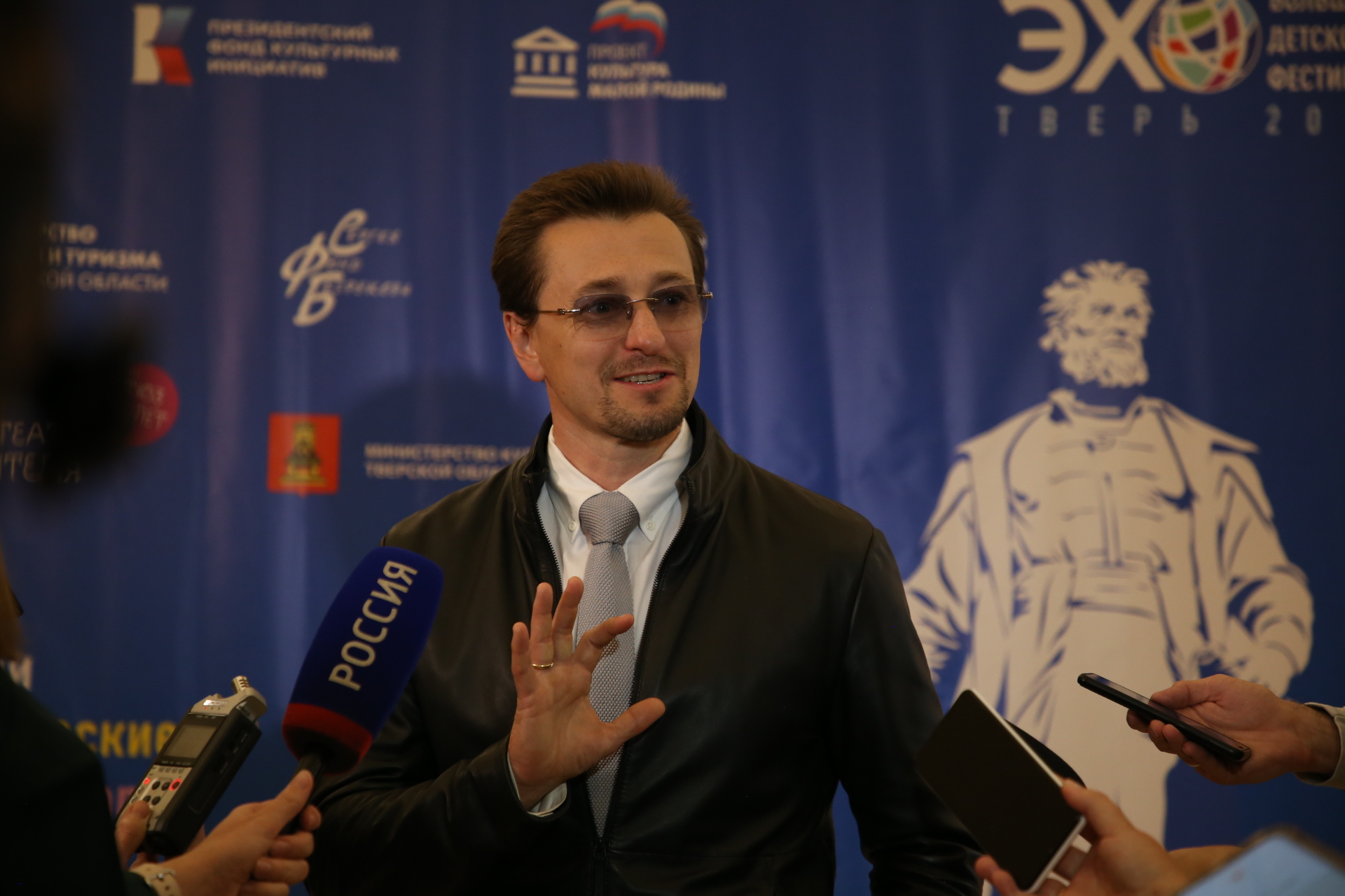 ЭХО БДФ: Сергей Безруков привез в Тверскую область лучшие детские спектакли