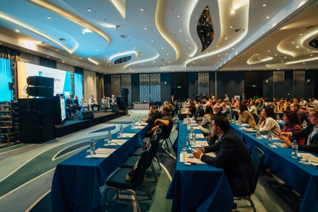 Иностранные делегаты XI Международного конгресса по наружной рекламе заявили о большом потенциале сотрудничества с Россией