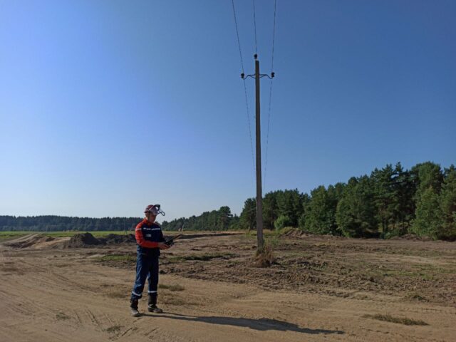 Тверьэнерго провело отработку технологии отыскания повреждения с однофазным замыканием на линии 10 кВ с применением прибора «Квант»