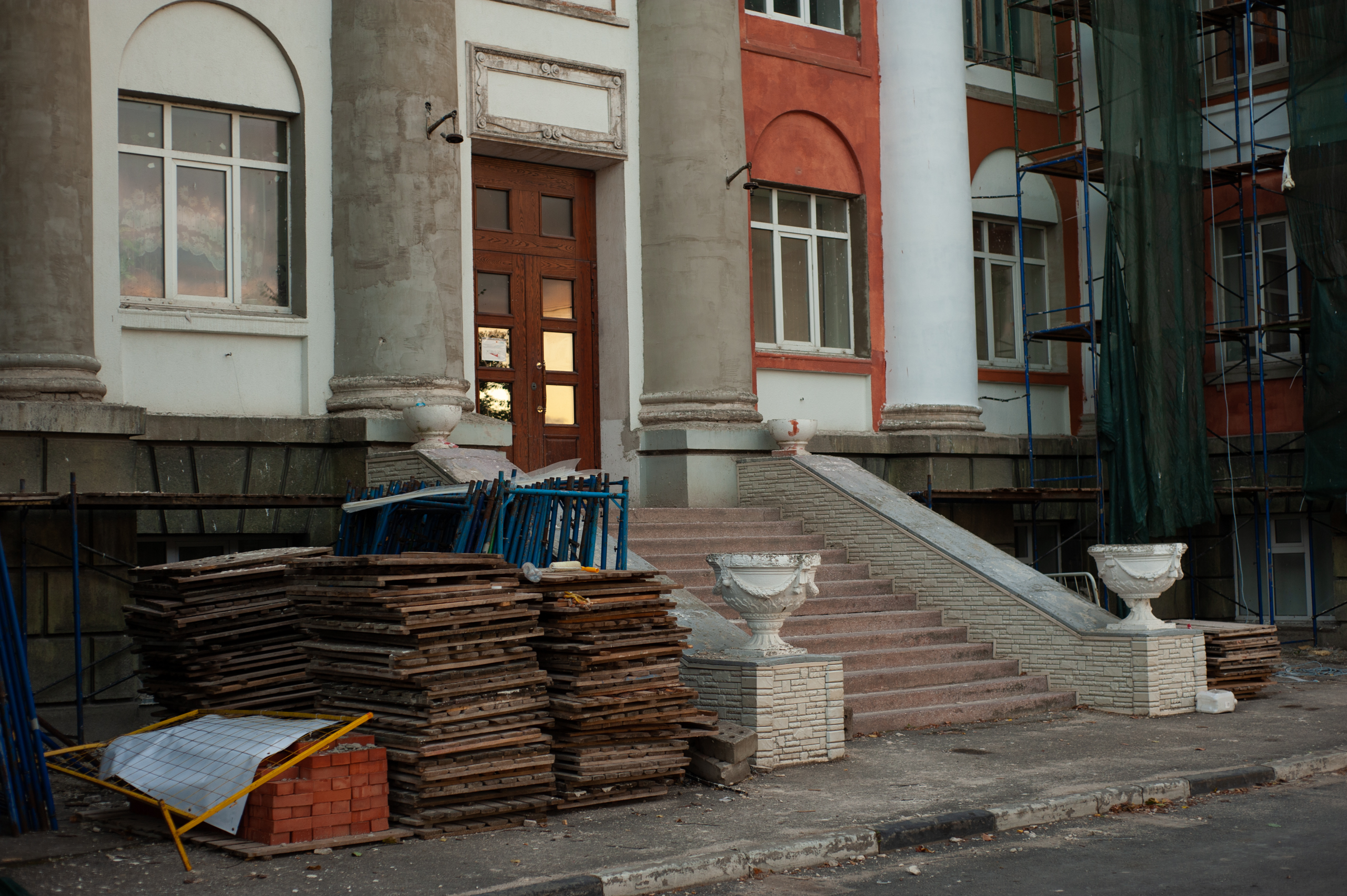 Аваевская богадельня и площадь у дворца: Как преображается Тверь Аваевская богадельня и площадь у дворца: Как преображается Тверь