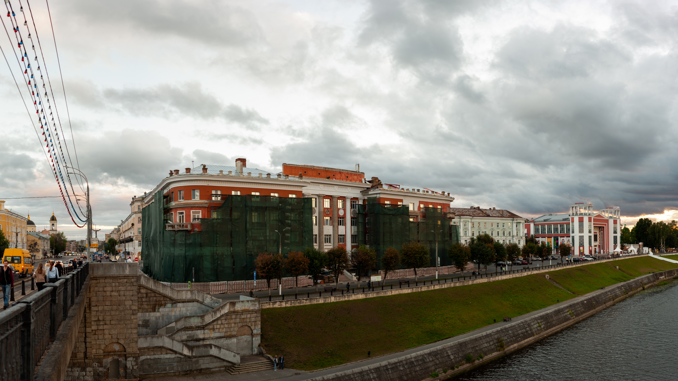 Аваевская богадельня и площадь у дворца: Как преображается Тверь Аваевская богадельня и площадь у дворца: Как преображается Тверь